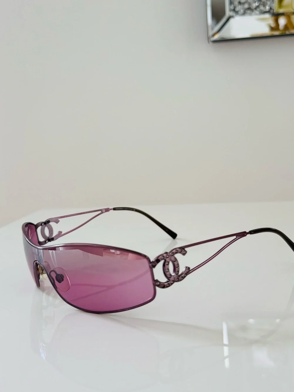 RARE 🍒 Vintage Authentic Chanel rhinestone CC sunglasses ✨
